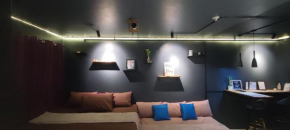 EL MEIR Staycation Beside Enchanted Kingdom -Premium Stay